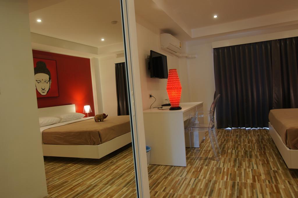 Lotus Art Guesthouse Паттайя Номер фото