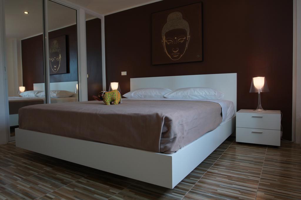 Lotus Art Guesthouse Паттайя Экстерьер фото
