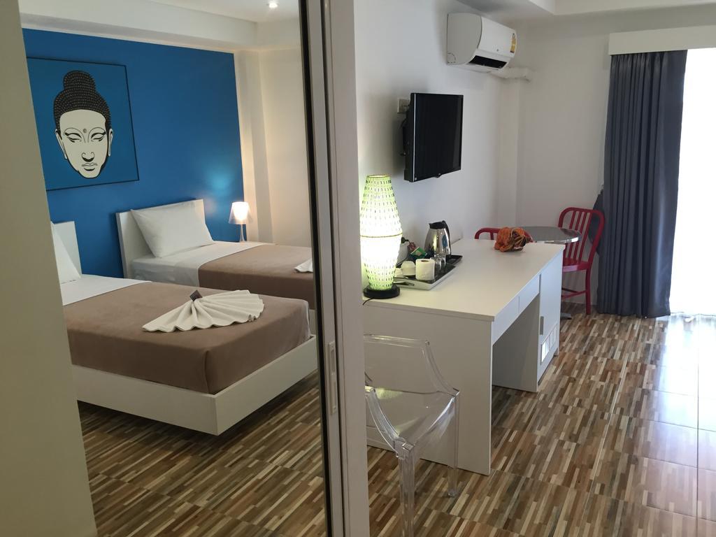 Lotus Art Guesthouse Паттайя Экстерьер фото