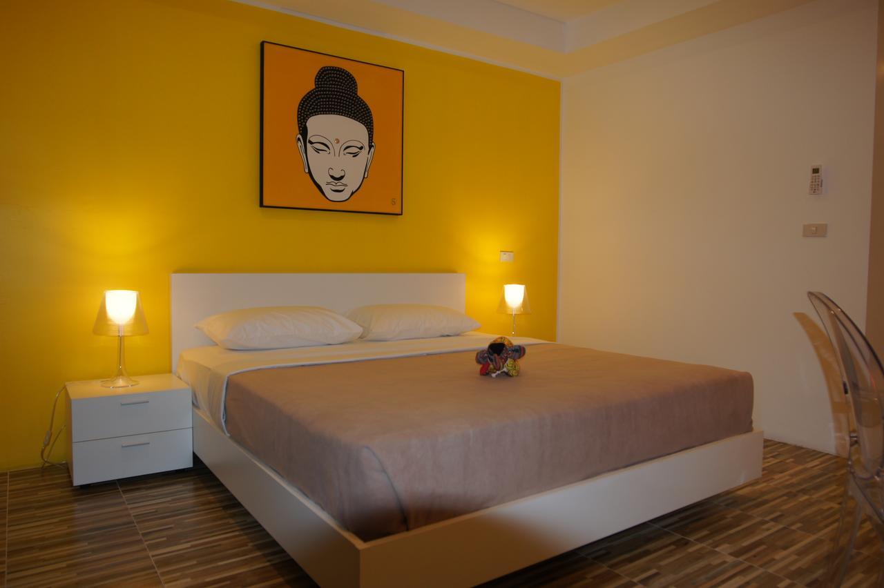 Lotus Art Guesthouse Паттайя Экстерьер фото